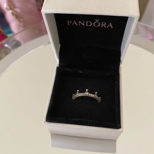 Pandora Crown ring